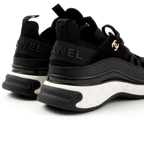 BNIB NWT AUTHENTIC CHANEL SUEDE VELVET Calfskin CC TRAINERS SNEAKERS Size 41 1/2 - Picture 9 of 17
